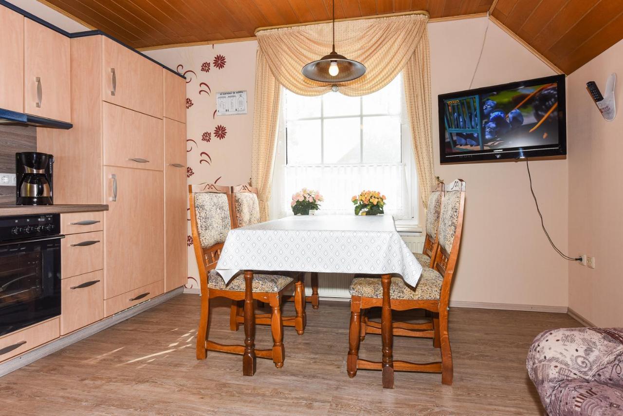 Ferienwohnungen Im Landhaus Oldenhof Stedesdorf Esterno foto