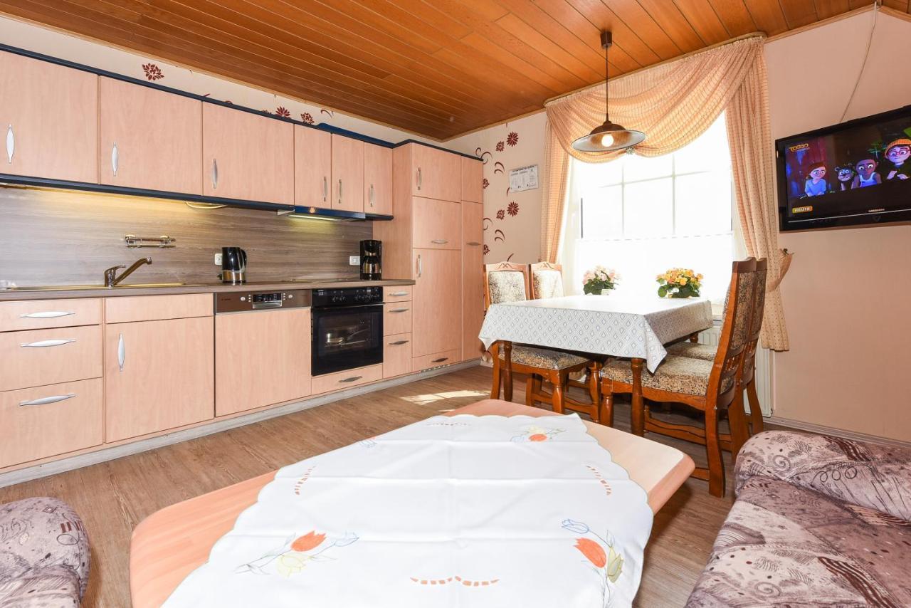 Ferienwohnungen Im Landhaus Oldenhof Stedesdorf Esterno foto